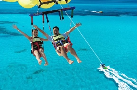 parasailing hurghada_27736_lg